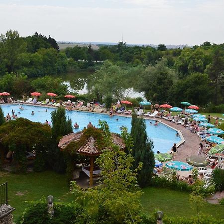 Hotel Grivitsa Pleven ภายนอก รูปภาพ