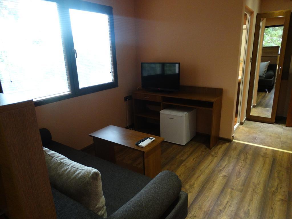 Hotel Grivitsa Pleven ภายนอก รูปภาพ