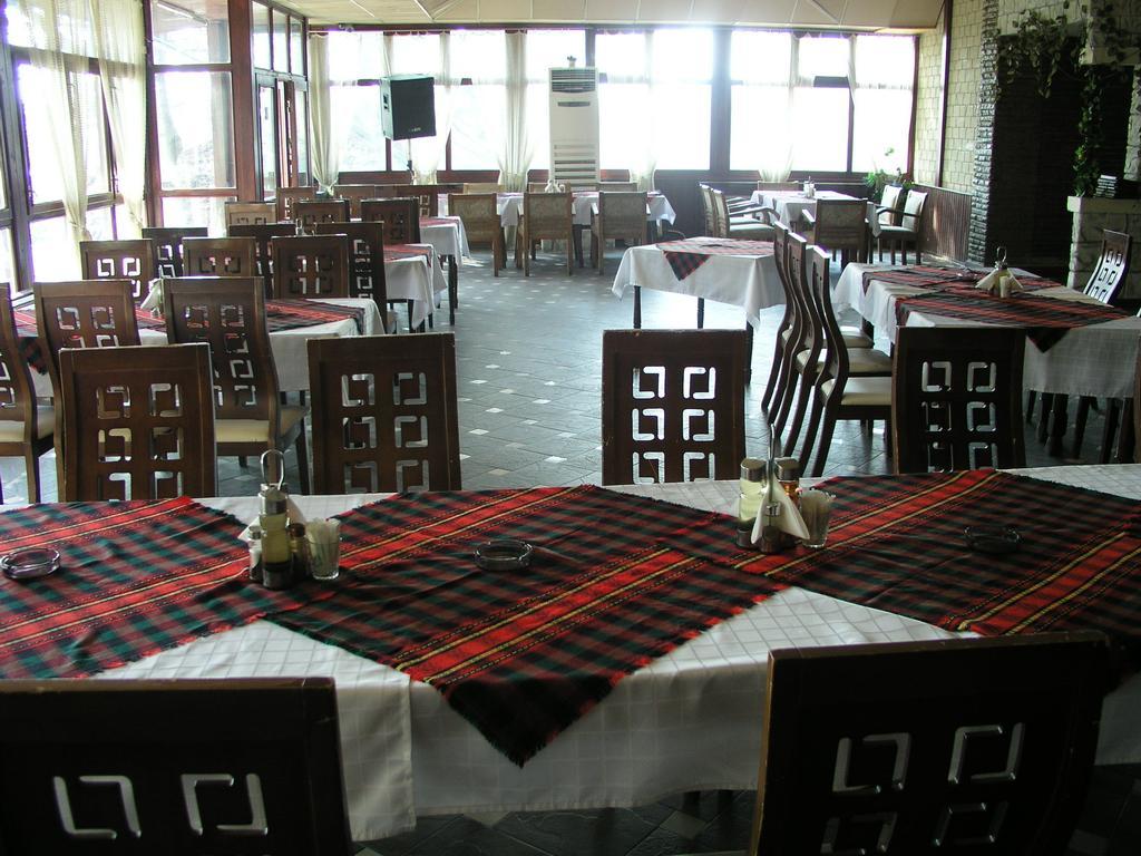 Hotel Grivitsa Pleven ภายนอก รูปภาพ