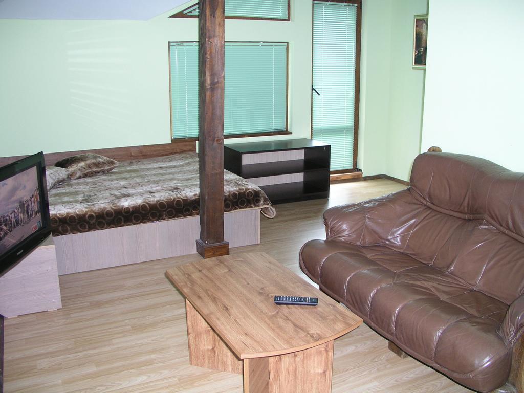 Hotel Grivitsa Pleven ภายนอก รูปภาพ